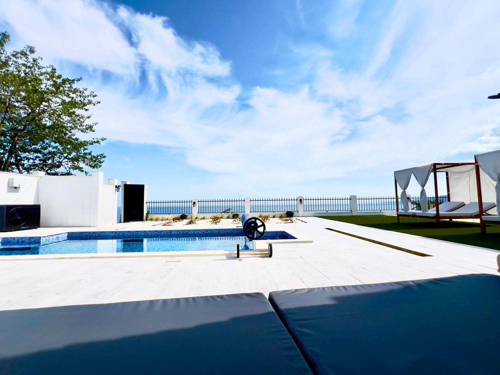 The White Pearl Boutique Villa Balchik Exterior photo