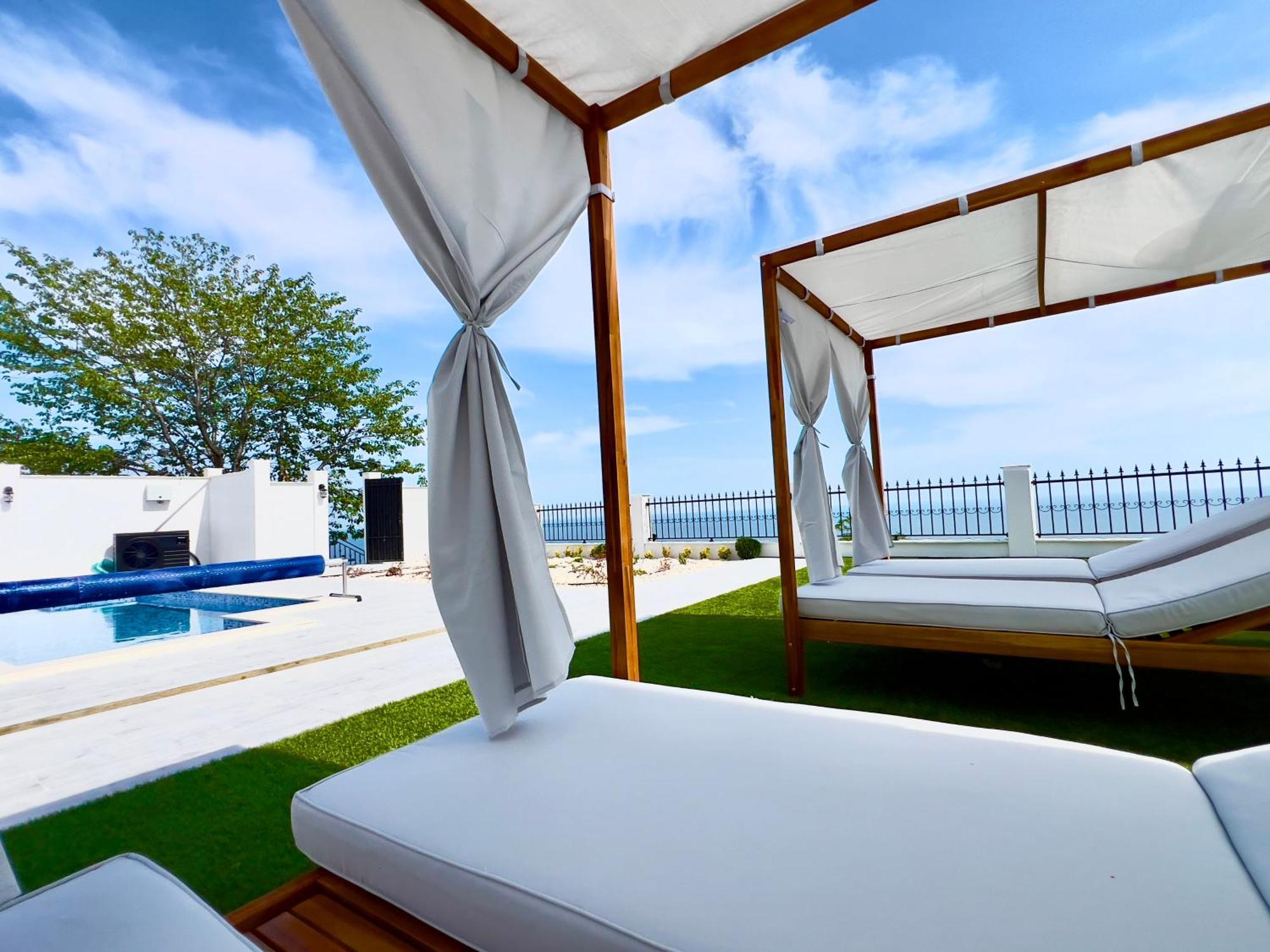 The White Pearl Boutique Villa Balchik Exterior photo